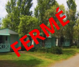 FERMÉ